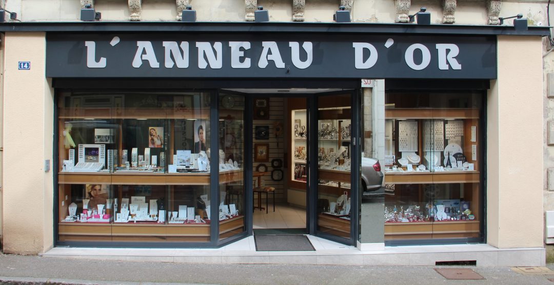 MAMERS [72] Bijouterie à vendre Le Bijoutier International