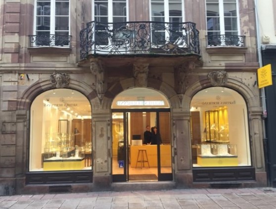 Nouvelle boutique en France pour la Maison ARTHUS BERTRAND, dans le coeur historique de Strasbourg