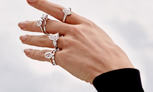 Bagues de fiançailles en diamant naturel… Trouvez la taille idéale !