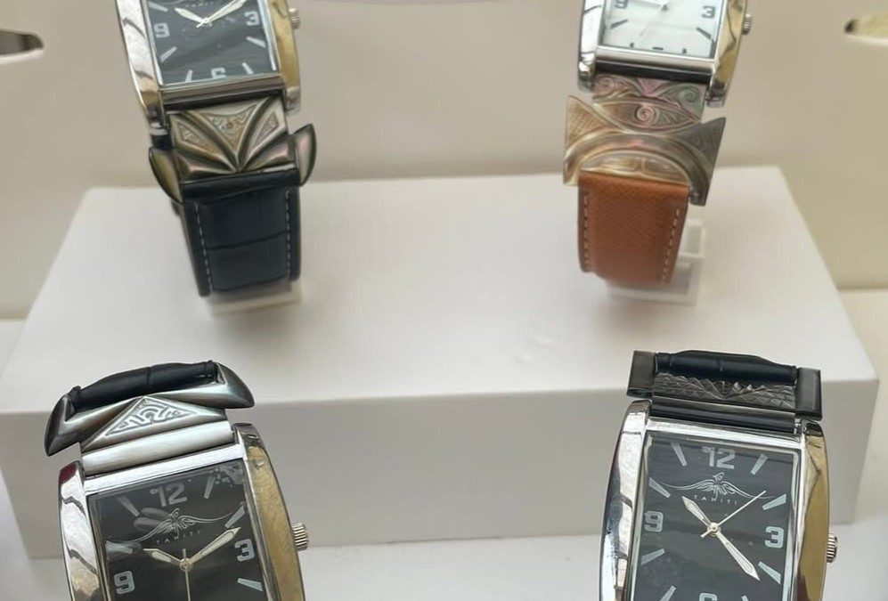 10/09/2025 – TEMANUS, L’ARTISAN DU TEMPS POLYNÉSIEN